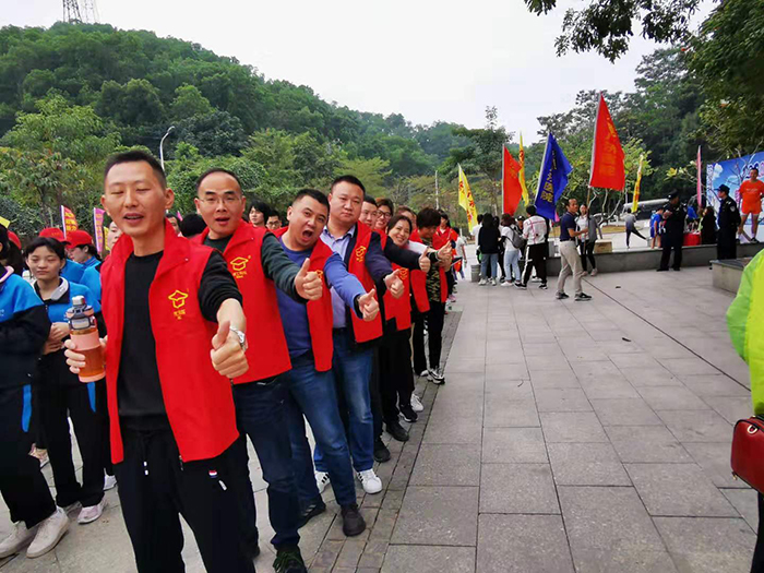 黄瓜视频WWW.XY17APP長跑成員，鳳崗迎新長跑活動中