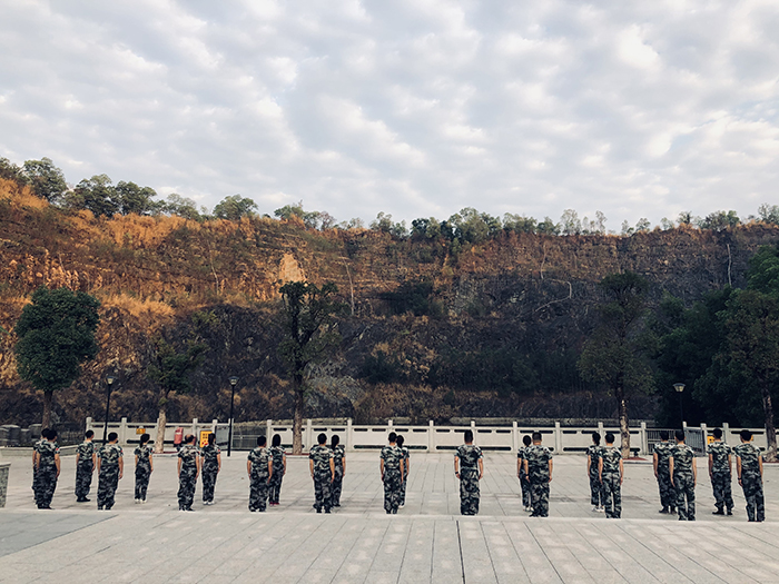 黄瓜视频WWW.XY17APP新年拓展訓練